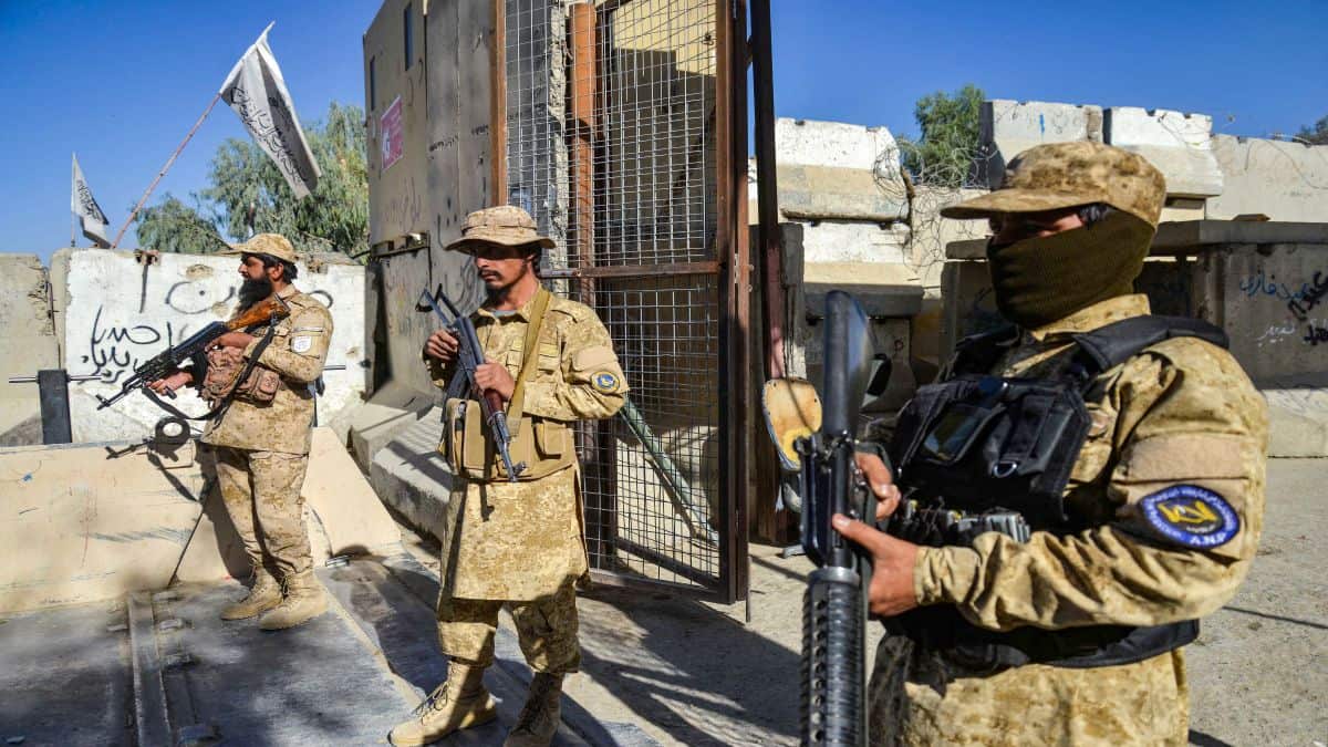 Pakistan and Afghanistan Border Clashes: Understanding the Escalating Conflict and Regional Implications
